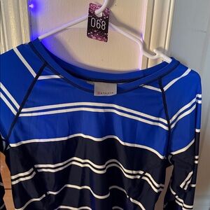 068 Uv Protection Crop Long Sleeve Ptp~17”-22” Length-15.5”